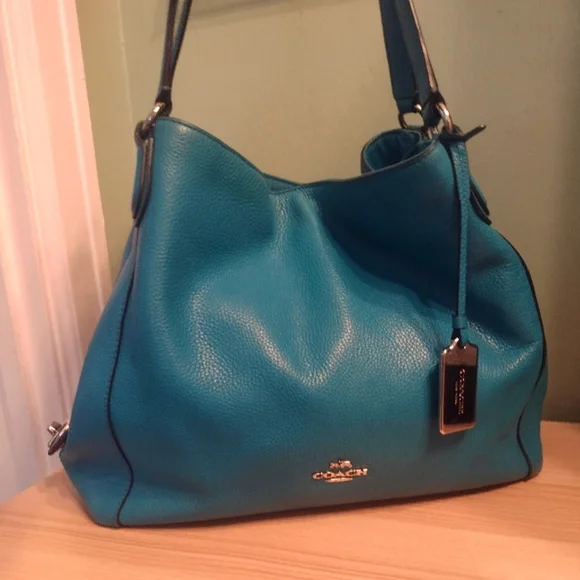 Coach Edie 31 Shoulder Bag Pebble Leather - Picture 2 of 16